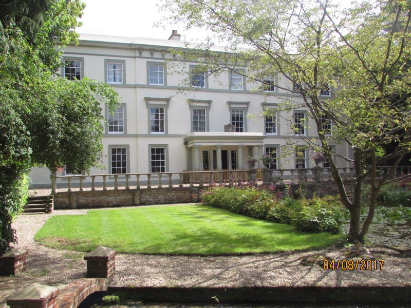 '12th century manor house private Room to Rent from