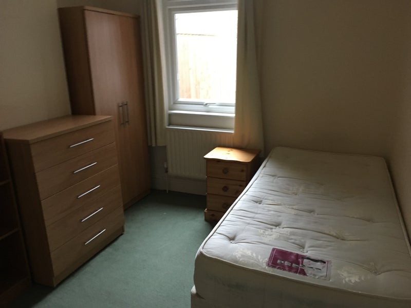 2 Single Rooms Near Central Oxford 420pcm Spareroom