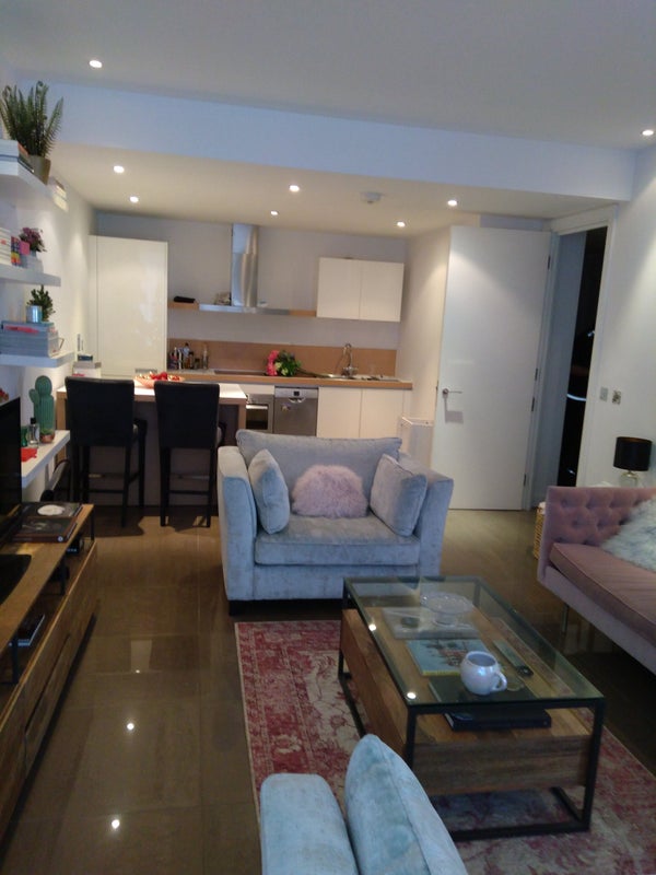 Small Double Room In Luxury Flat To From Spareroom Small Double Room In Newly Decorated Luxury Flat With Storage Bed Large Built Wardrobe Comfortable Reading Chair Share Bathroom Bath Shower Open