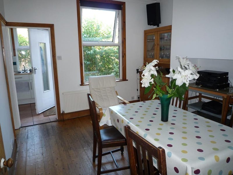 'Rooms for Rent in Chapel Allerton, Leeds LS7' Room to Rent from SpareRoom