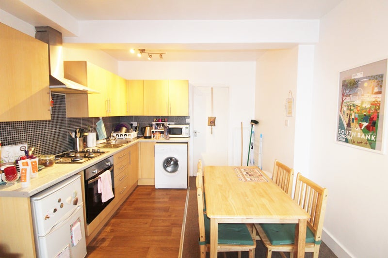 Room To Rent Near Clapham Common Tube Room To Rent Near Clapham Common Tube
