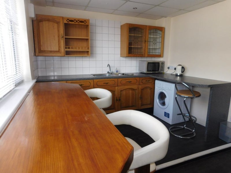 'Rooms to rent Sutton centre ' Room to Rent from SpareRoom