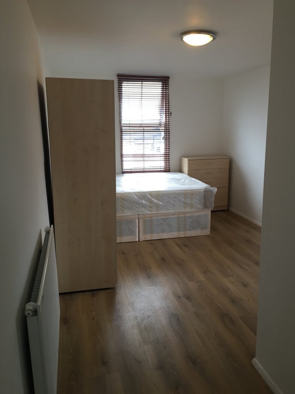 Ensuite Room To Rent In Leyton Ensuite Room To Rent In Leyton