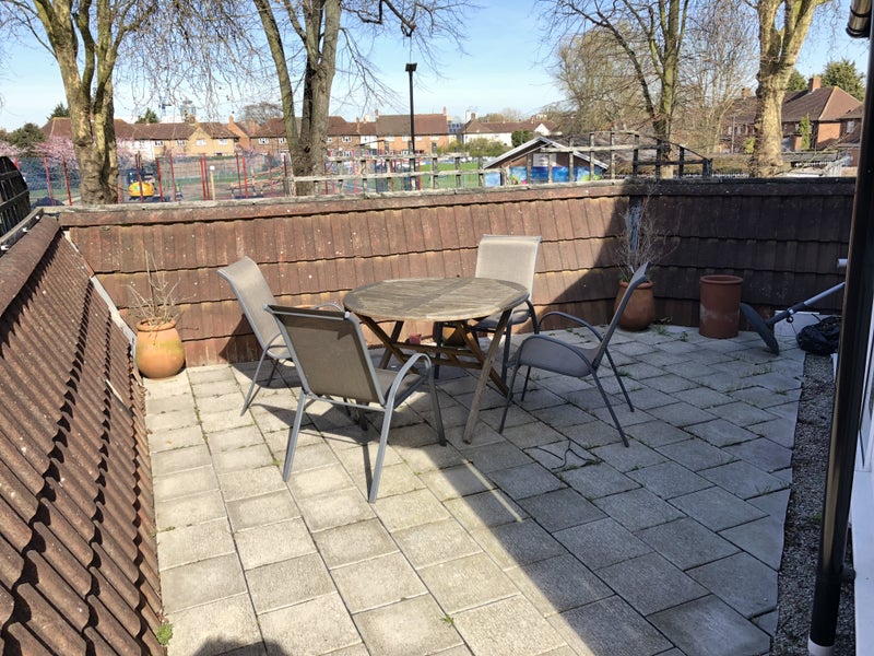 Photo 1: Terrace