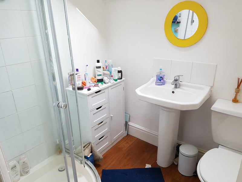 'Sociable Houseshare In Didsbury Village' Room to Rent from SpareRoom