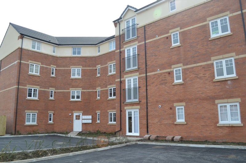 'New, furnished 1 bed Apartment to rent, Warrington' Room to Rent from