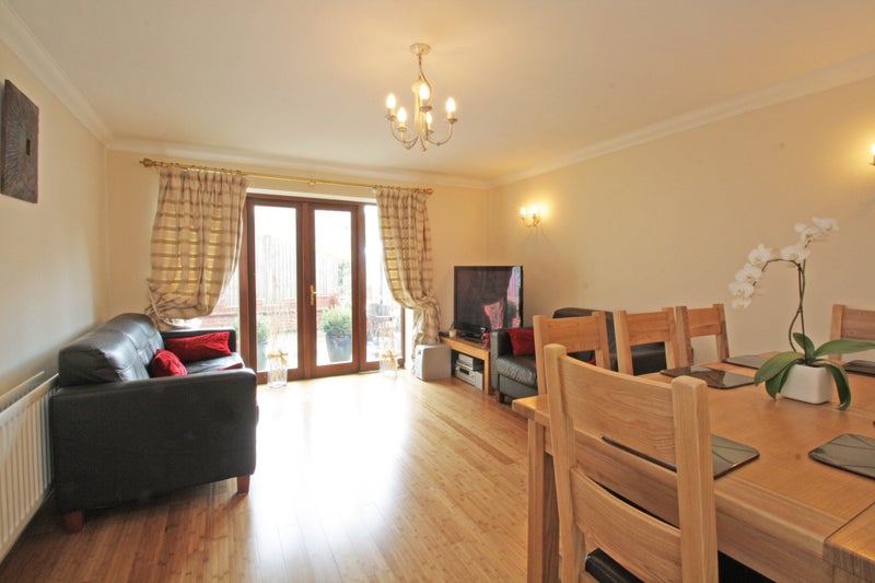 Photo 1: Living room