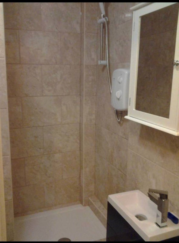 'Studio Flat in Hayes near Heathrow' Room to Rent from SpareRoom