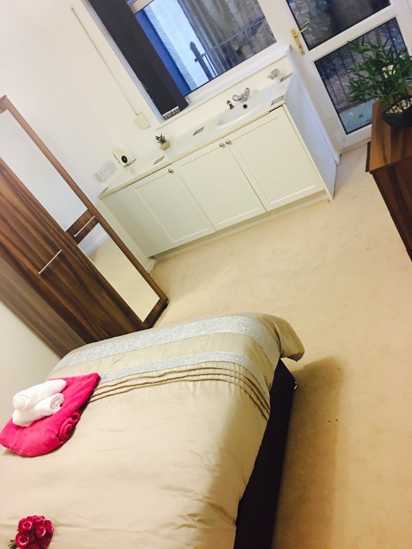 Lovely Double Rooms In Sutton Coldfield!! ***' Room to Rent from SpareRoom
