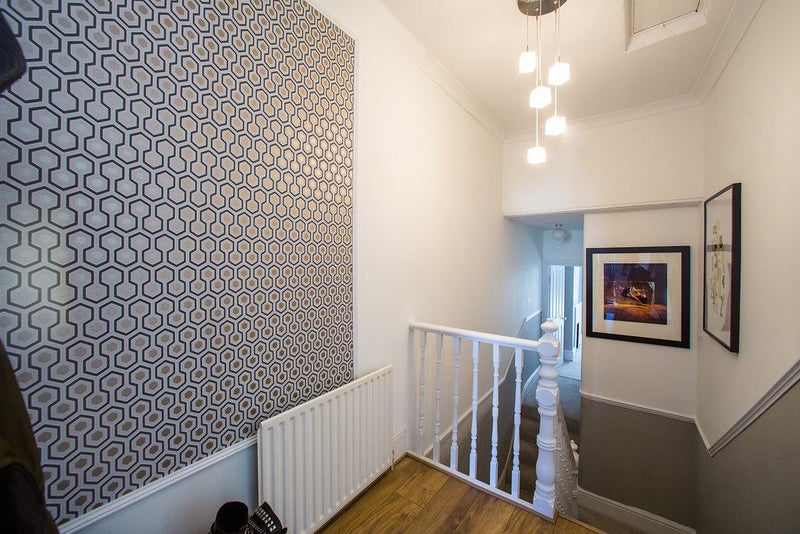 FindaFlat.co.uk Super funky, massive flat to rent in Peckham Rye.