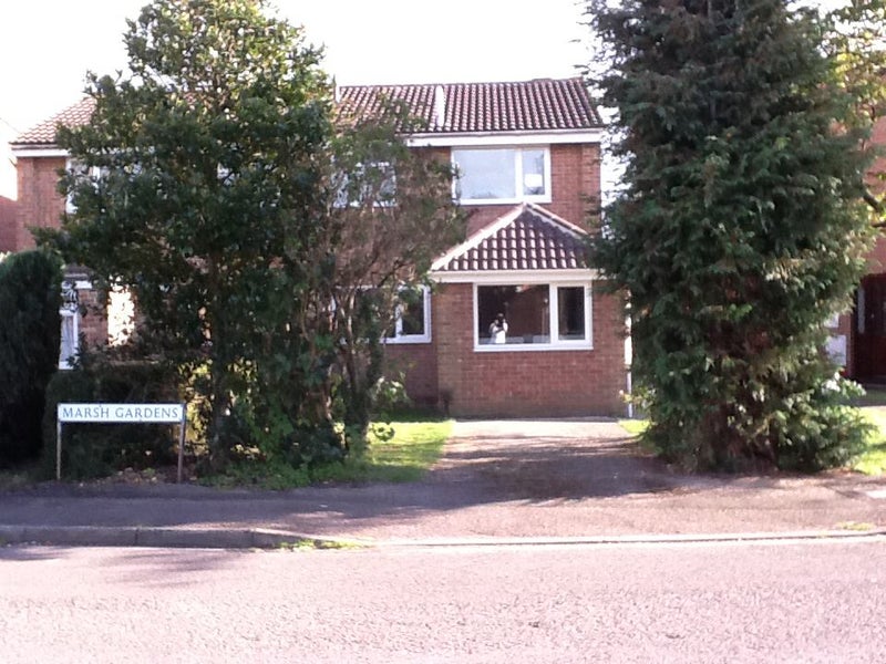 Photo 1: outside frontage