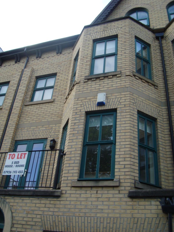 'Mrs.R.Raza' Room to Rent from SpareRoom