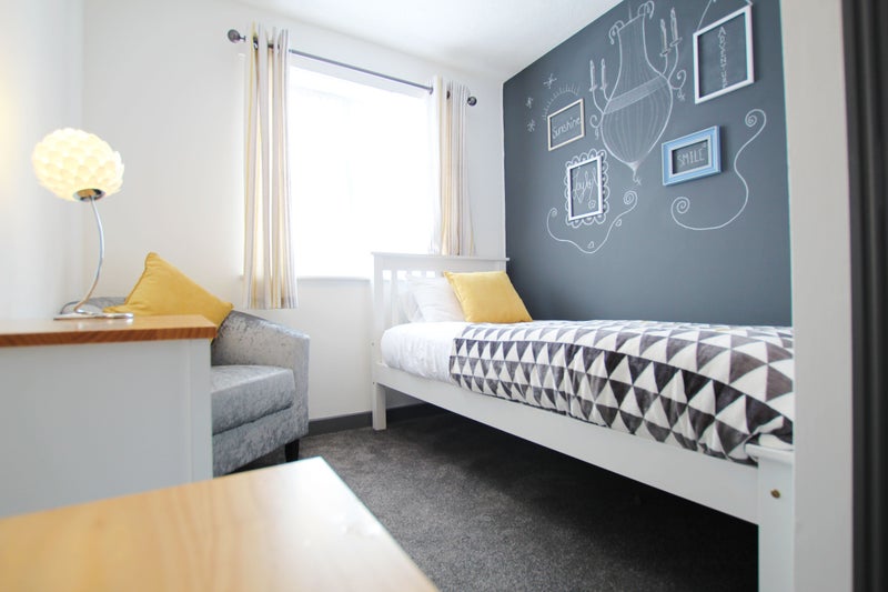 'Fantastic Rooms In Swadlincote' Room to Rent from SpareRoom