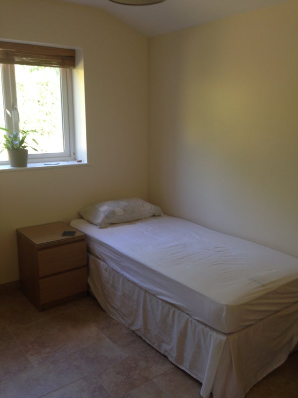 'Room to let in Dorking' Room to Rent from SpareRoom