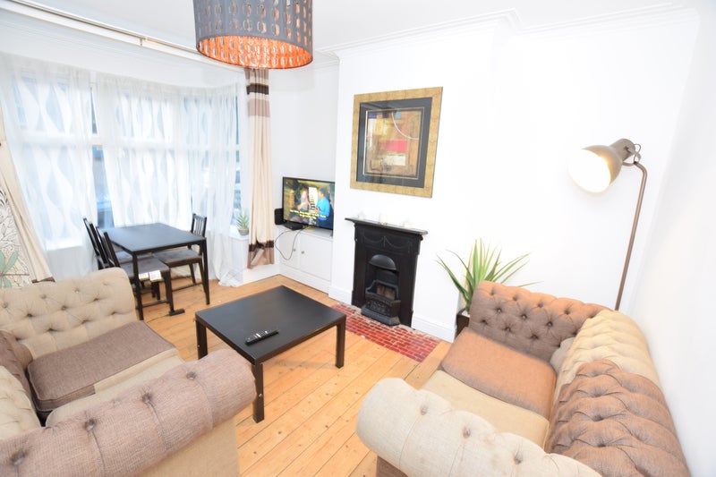 1 Bedroom To Rent In A 4 Bedroom House Share Mere Road Erdington West Midlands B23 1 Bedroom To Rent In A 4 Bedroom House Share Mere Road Erdington West Midlands B23