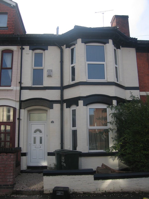 'Rooms 2 Rent Near Coventry Train StationNo Fees' Room to Rent from SpareRoom