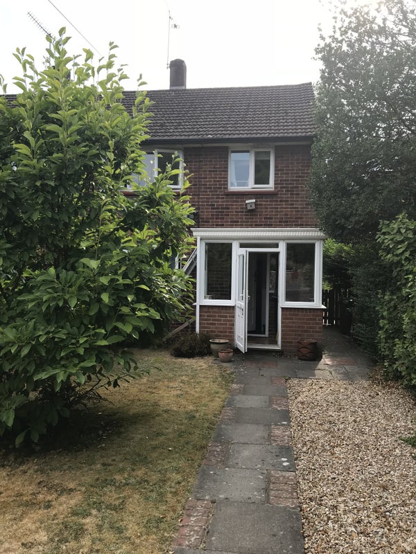 'Furnished double room Camberley' Room to Rent from SpareRoom