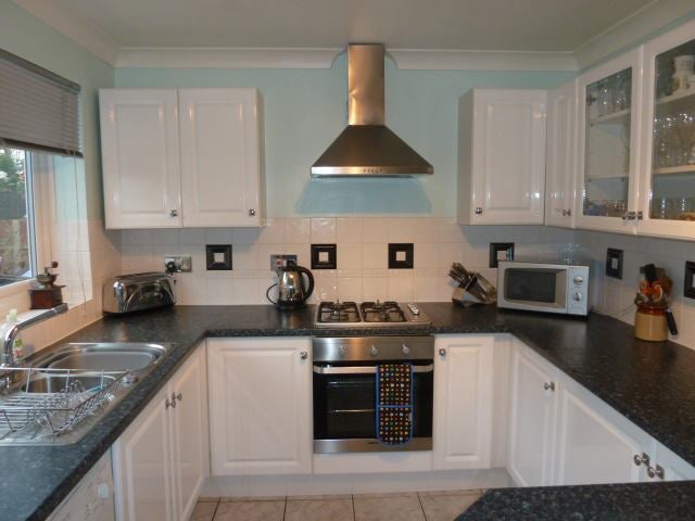 Photo 1: Kitchen