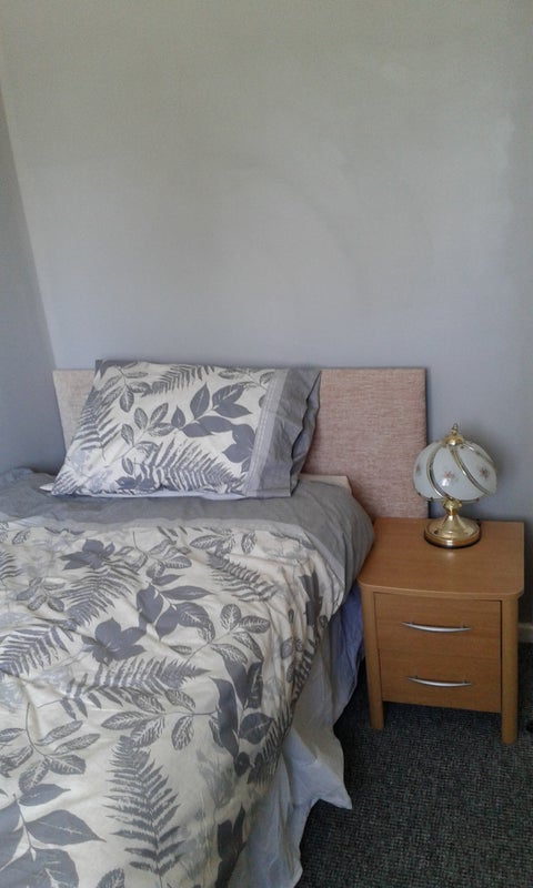 Photo 1: single room 