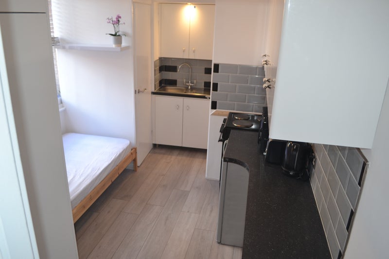 'Modern Studio flat.Hemel Hempstead.Old town' Room to Rent from SpareRoom
