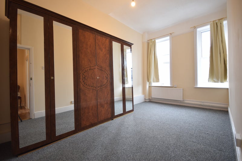 'Recently Decorated Room Near Sydenham Station' Room to Rent from SpareRoom