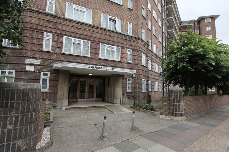 'Lovely double room Available in Kilburn ♥' Room to Rent from SpareRoom