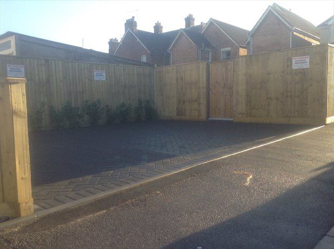 Photo 1: parking area