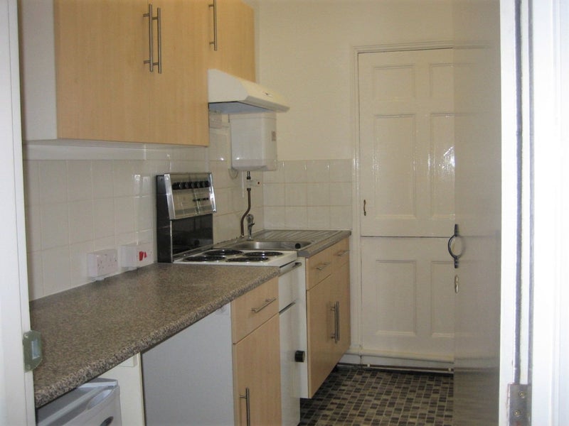 'One Bedroom flat central Penzance' Room to Rent from SpareRoom