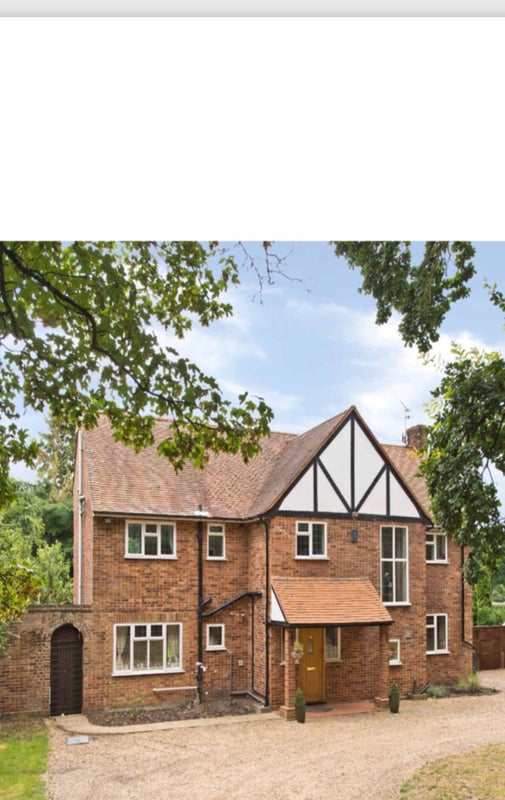 Photo 1: Property