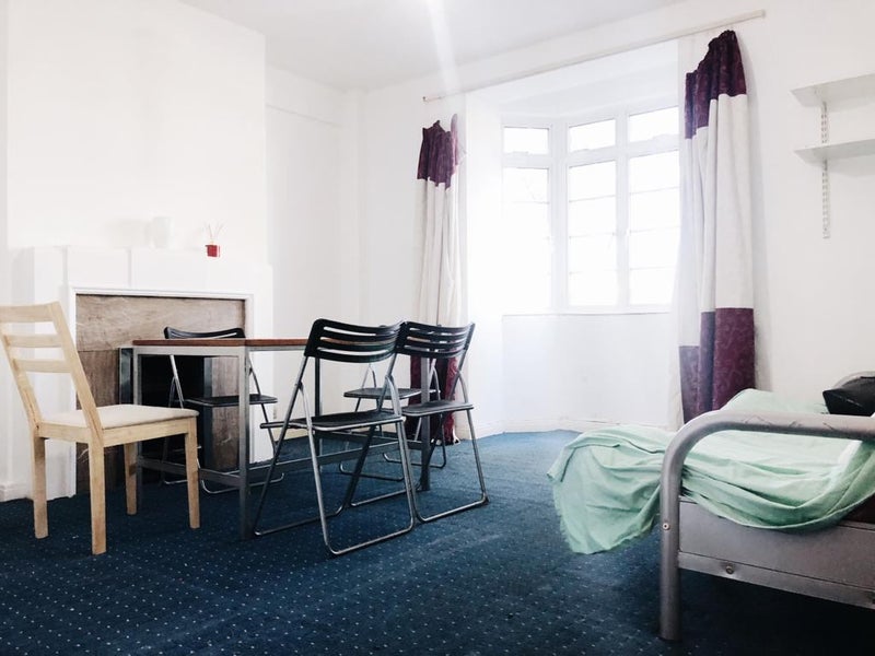 'Hammersmith 站四人房出租 整租' Room to Rent from SpareRoom