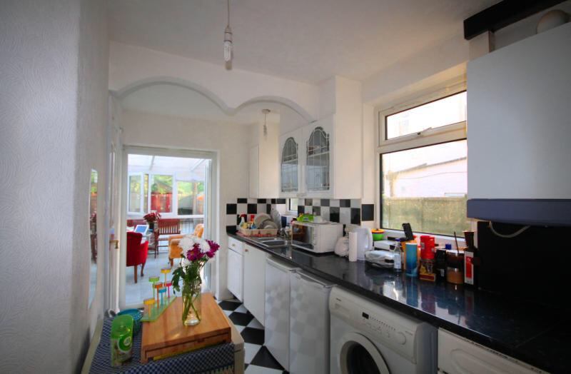 Photo 1: Kitchen