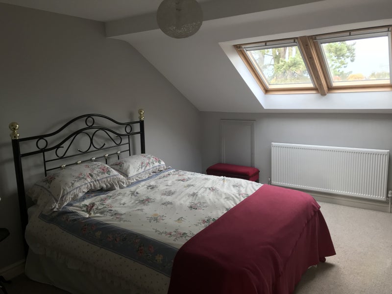 'Excellent ensuite bedroom MON to FRI Tettenhall' Room to Rent from