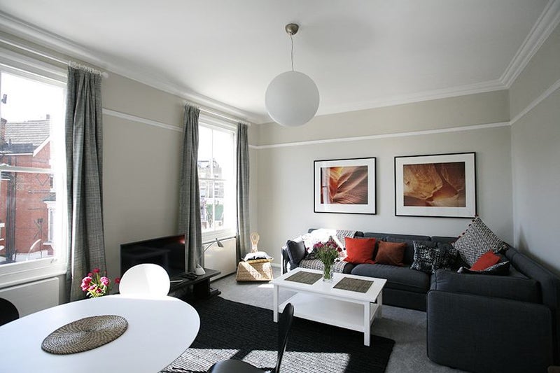 Photo 1: Living room