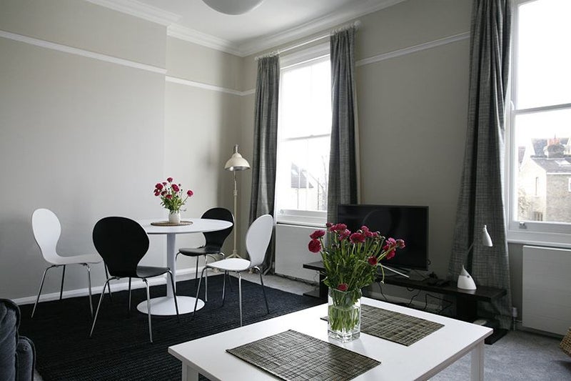 Photo 1: dining area