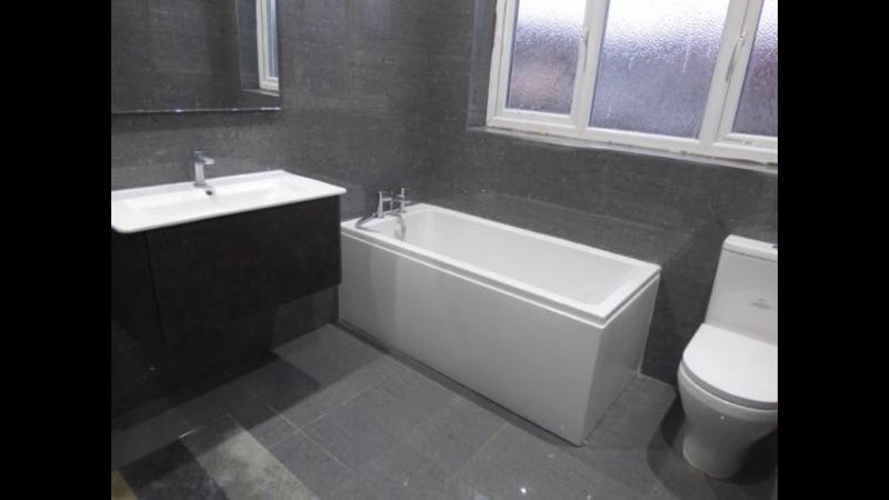 Photo 5: Bathroom