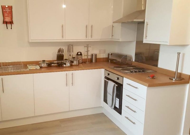 'Amazing NEW rooms in Warrington CentreBills Inc' Room to Rent from