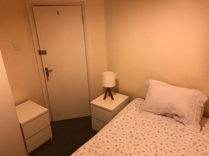 Photo 1: BEDROOM