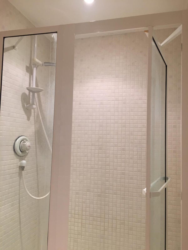 Photo 1: Family Bathroom 