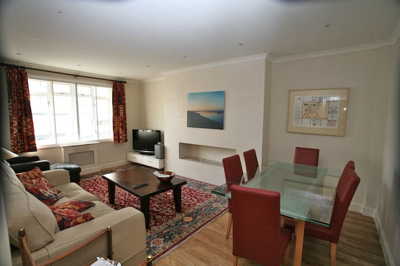 Photo 1: Sitting/Dining room