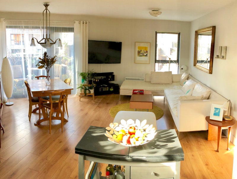 Photo 1: Living Room