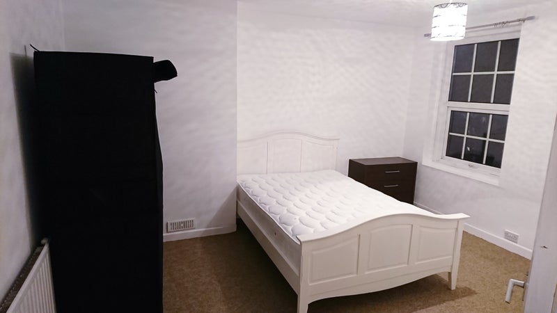 Photo 1: Bedroom