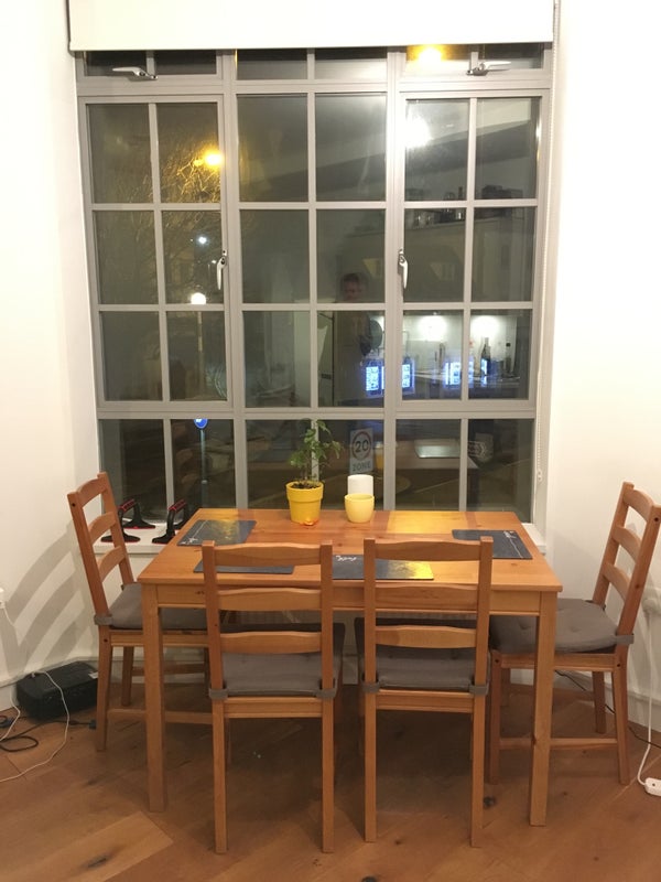 'Modern, bright and convenient room in Tonbridge' Room to Rent from