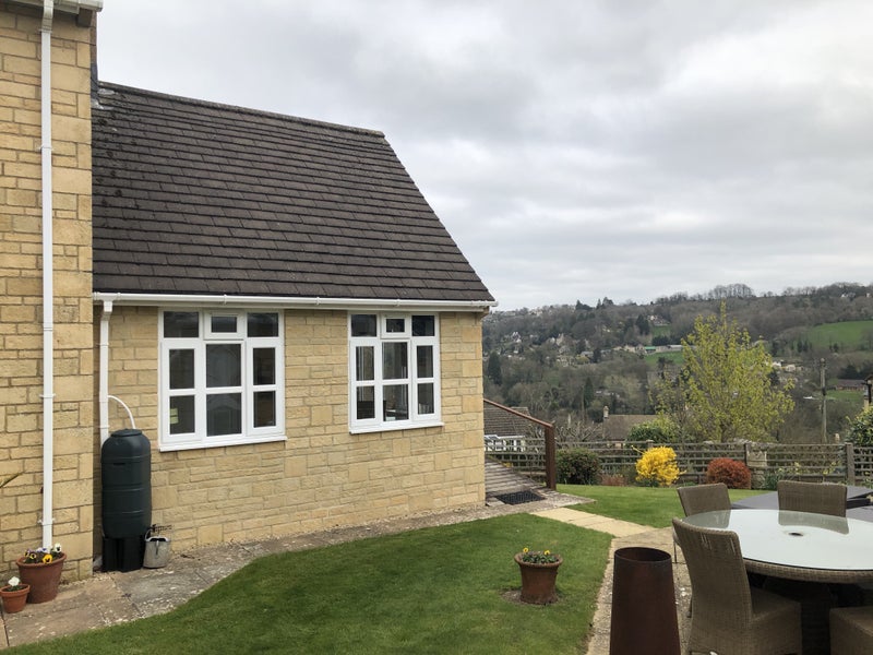 'Garden annexe in picturesque Cotswold village' Room to Rent from SpareRoom