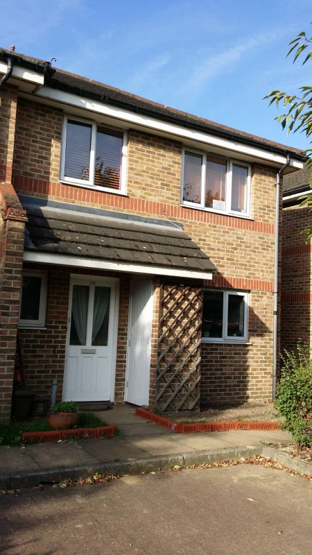 Photo 1: Lovely neighborhood and corner home 