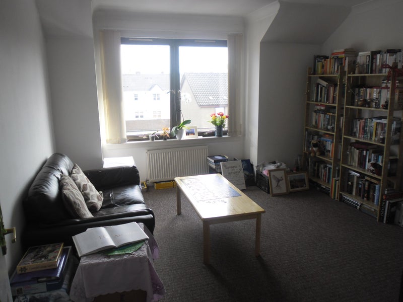 Photo 1: Living room