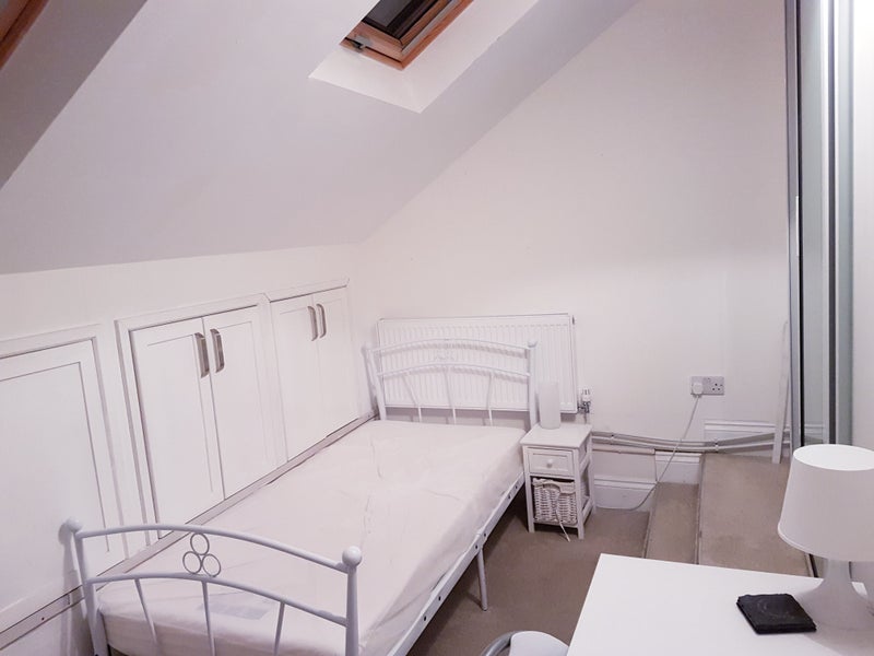 Photo 1: Loft Room (rear)