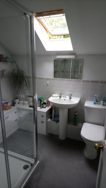 Photo 5: ensuite