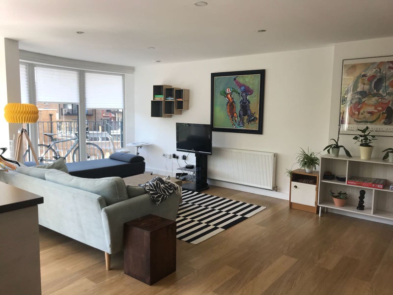 Photo 1: living room