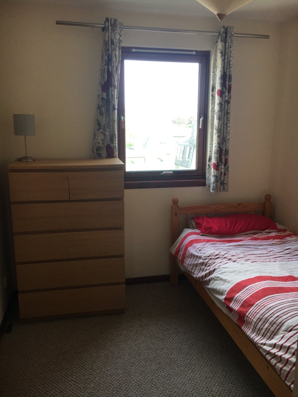 Photo 1: singles room