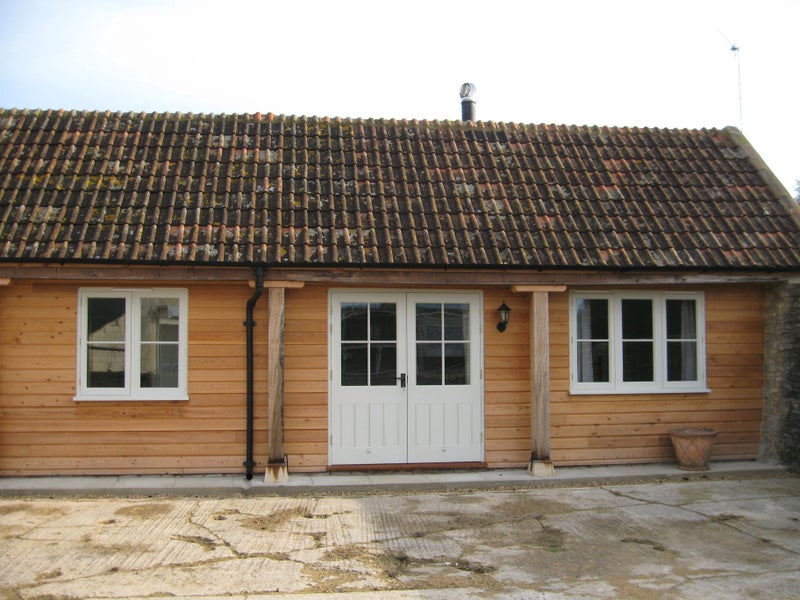 '1 bedroom cottage 3 miles from Cirencester' Room to Rent from SpareRoom